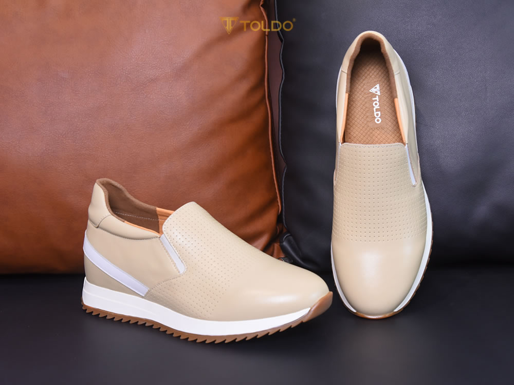 Giày cao 8cm thể thao da thật SC1044 2